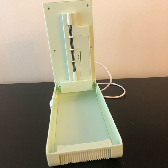 Tech Candy UV Sanitizer - Picture 6 of 6